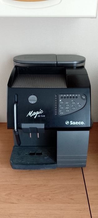 Продам кавомашину Magic Saeco