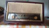 Rádio antigo de coleção