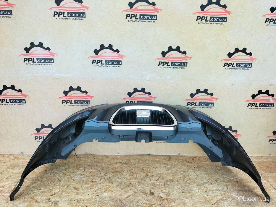 Seat Altea 04-09 Toledo бампер передний 5P0807231 решетка туманки