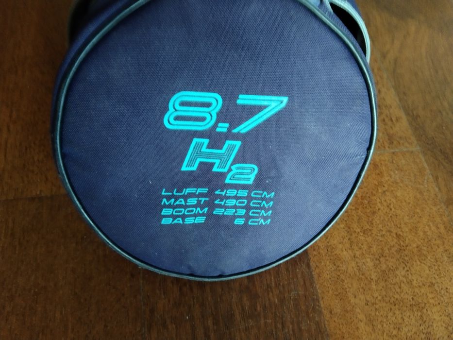 Żagiel Windsurfing JP  8.7 H2. Duży