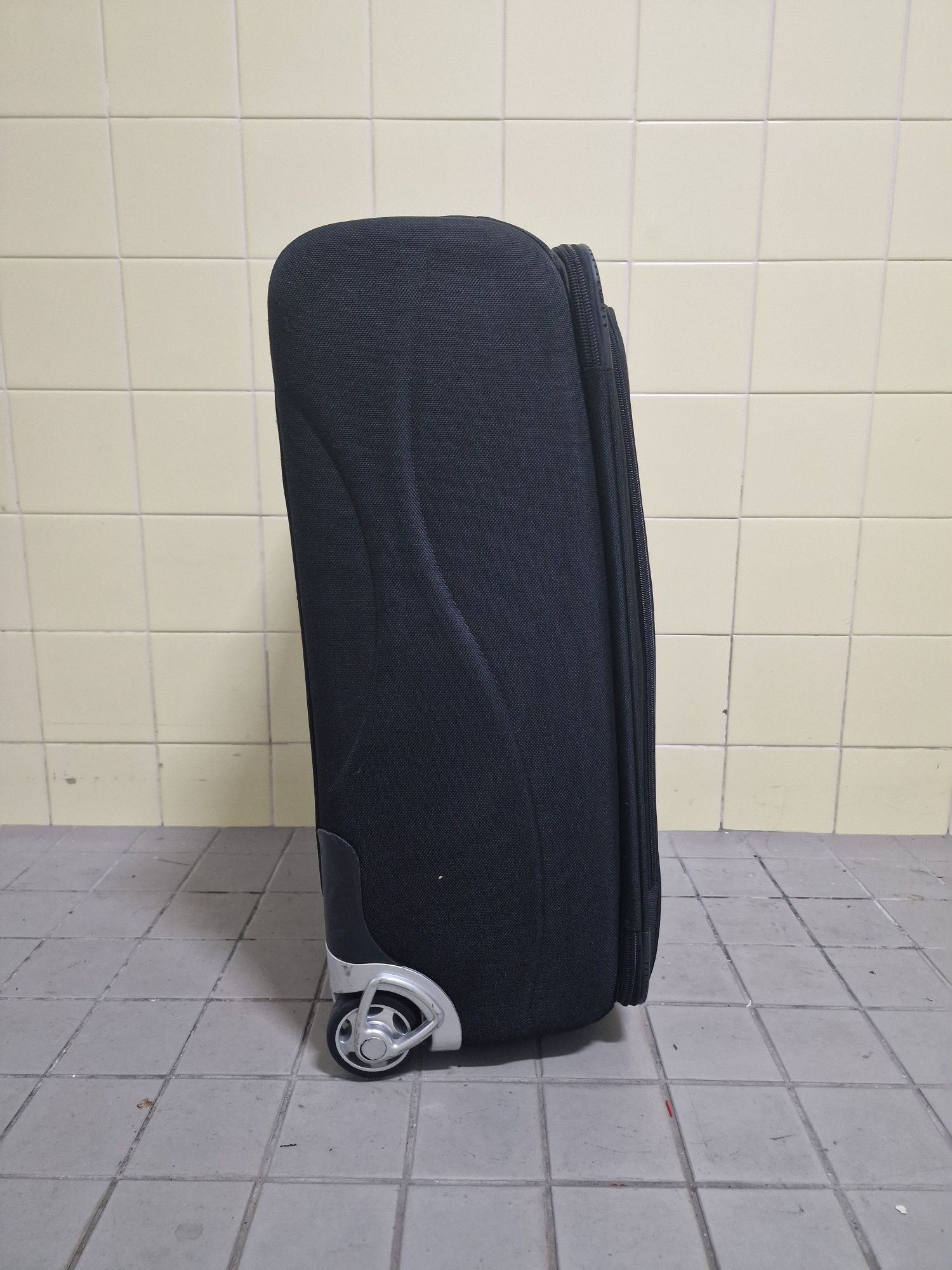 Mala de Viagem VGG - Preta