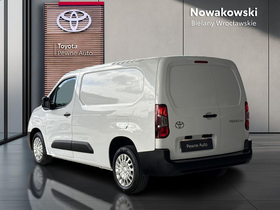 Toyota PROACE CITY  City 1.5 D-4D Long 2,3t Active