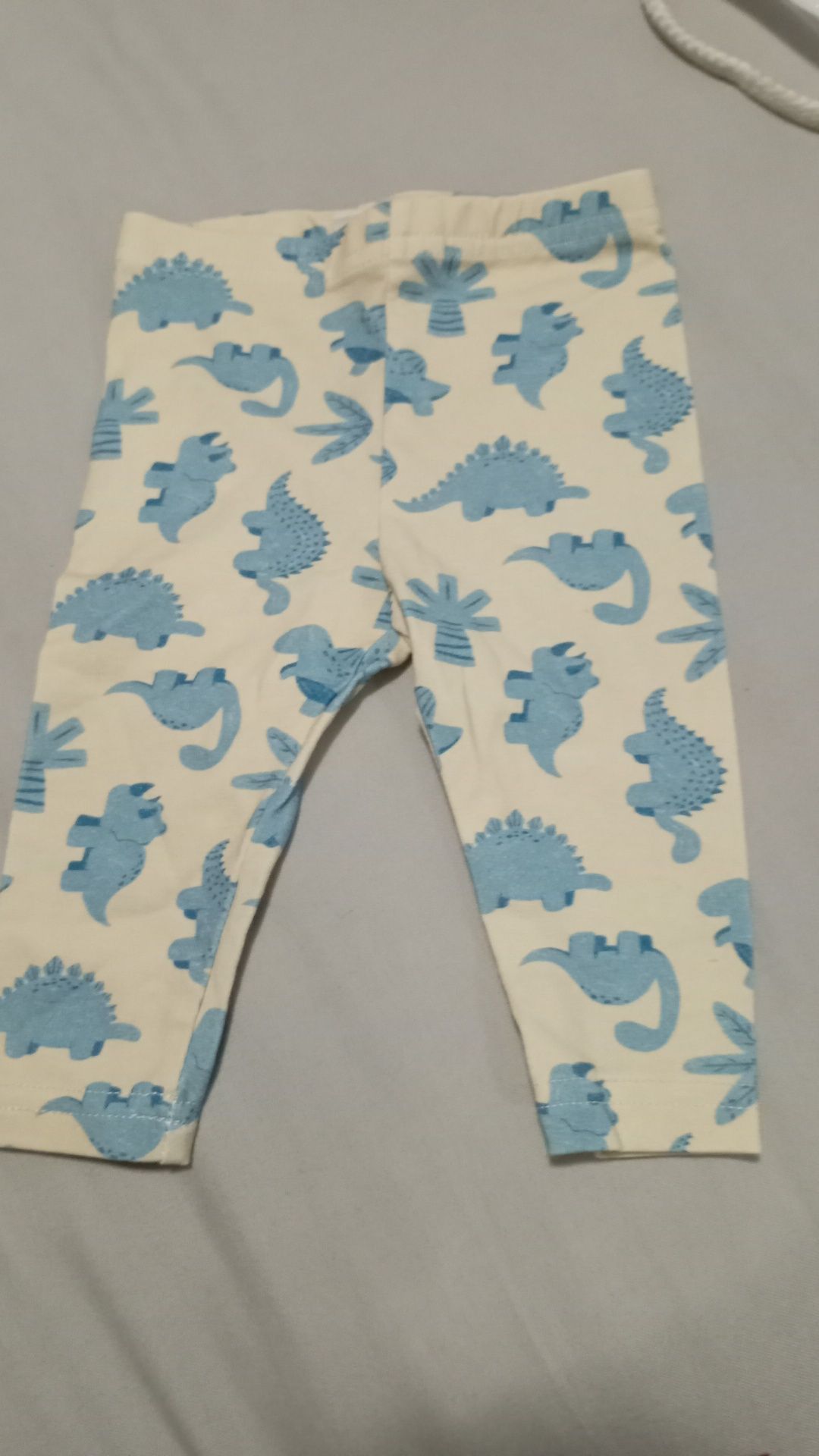 Roupa de bebé, faço entregas pelo CTT