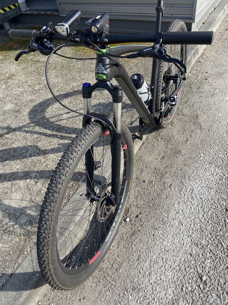 Bicicleta BTT Vertex 790 + Acessorio diversos