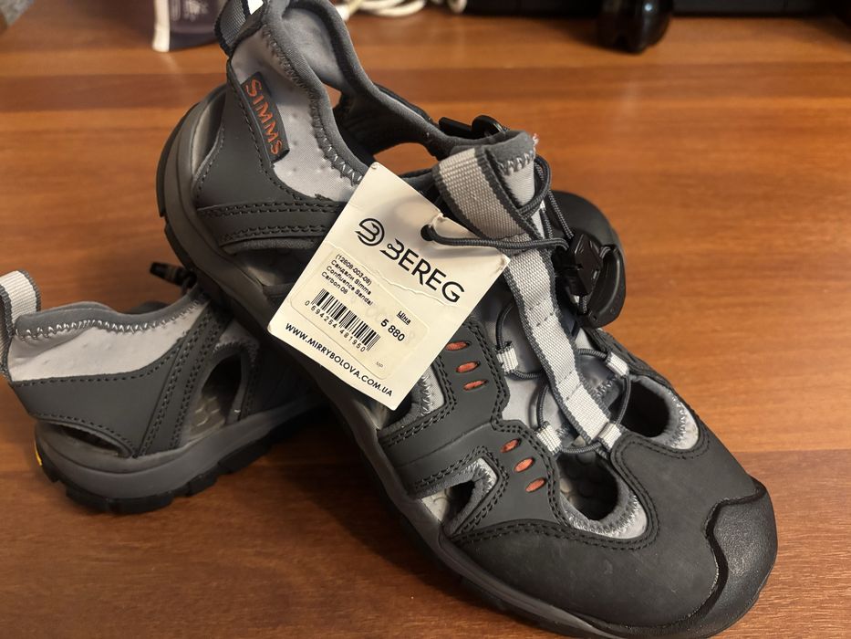 Чоловічі босоніжки Simms 39 р.