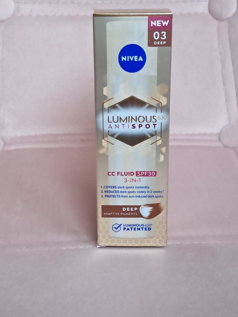 Nivea luminous CC fluid 3w1 03 Deep