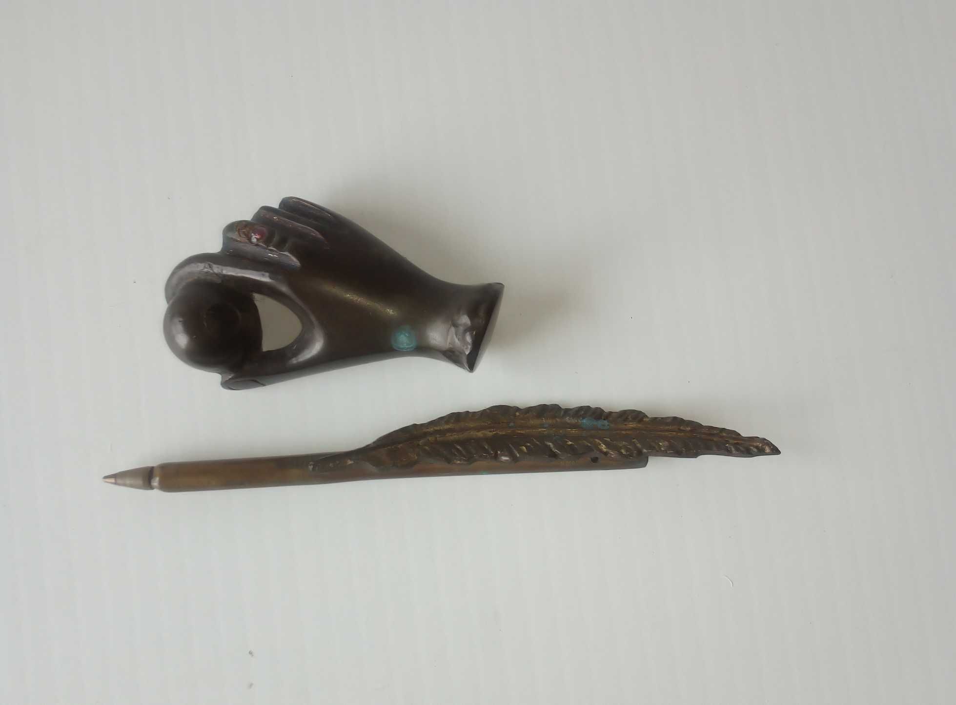 Suporte para caneta, em latão, usado