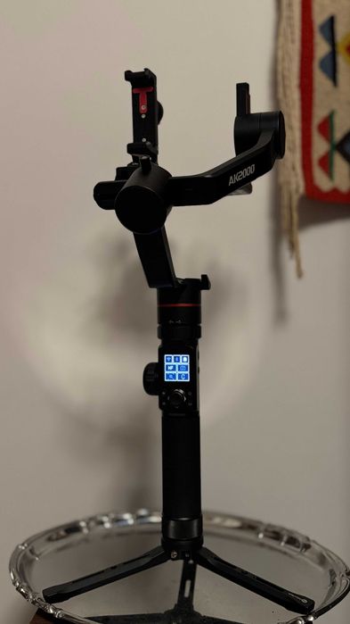 JAK NOWY Stabilizator gimball do aparatu - kultowy Feiyu Tech AK-2000