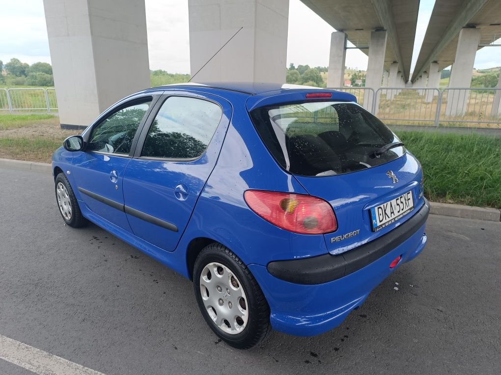 Peugeot 206 1.4 mpi klima 5 drzwi bdb stan