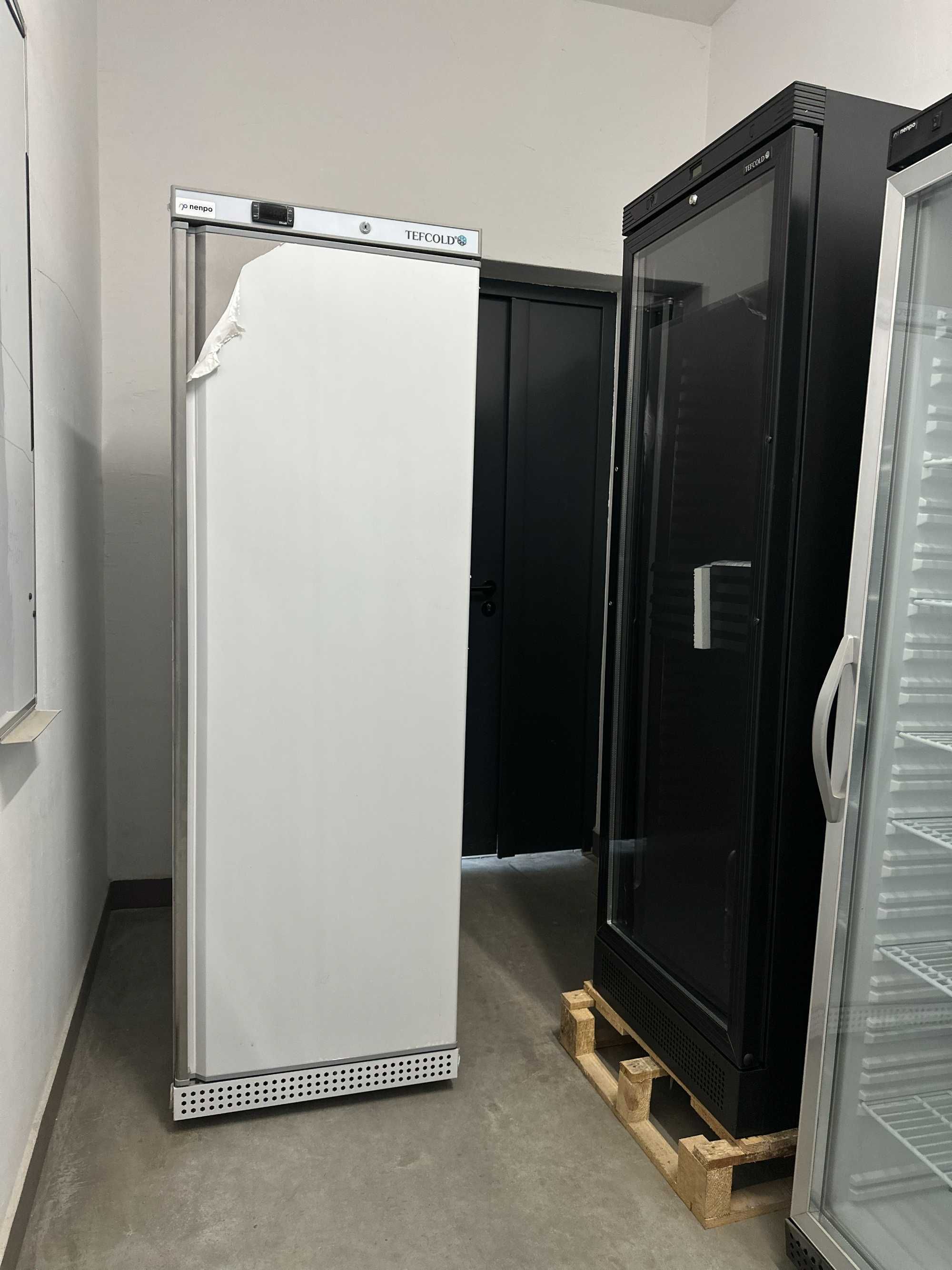 Lodówka ze stali Tefcold UR400S / 350 l