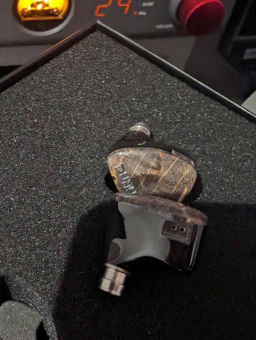 DUNU DaVinci | 2DD+4BA | приємна музичність