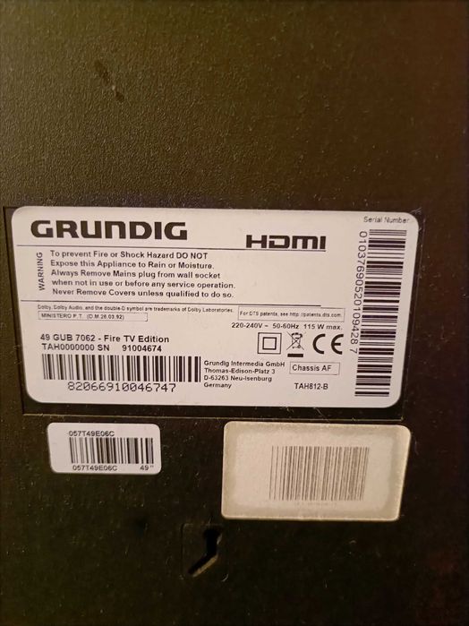 TV Grundig - 49 polegadas