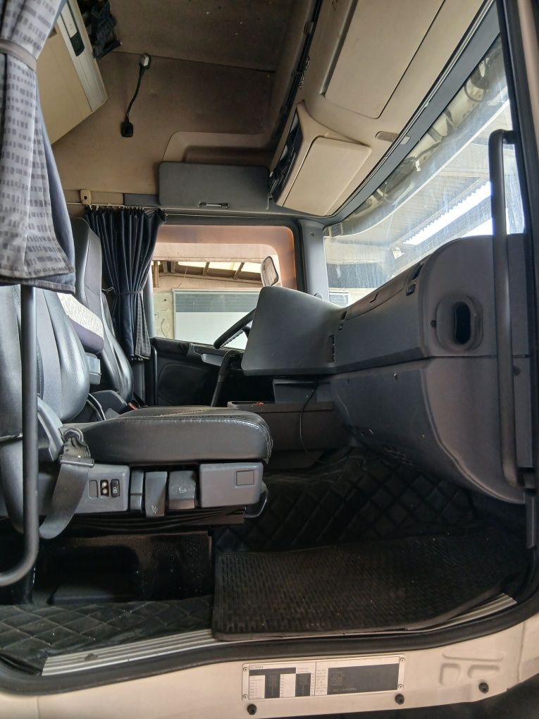 Scania R500 em bom estado