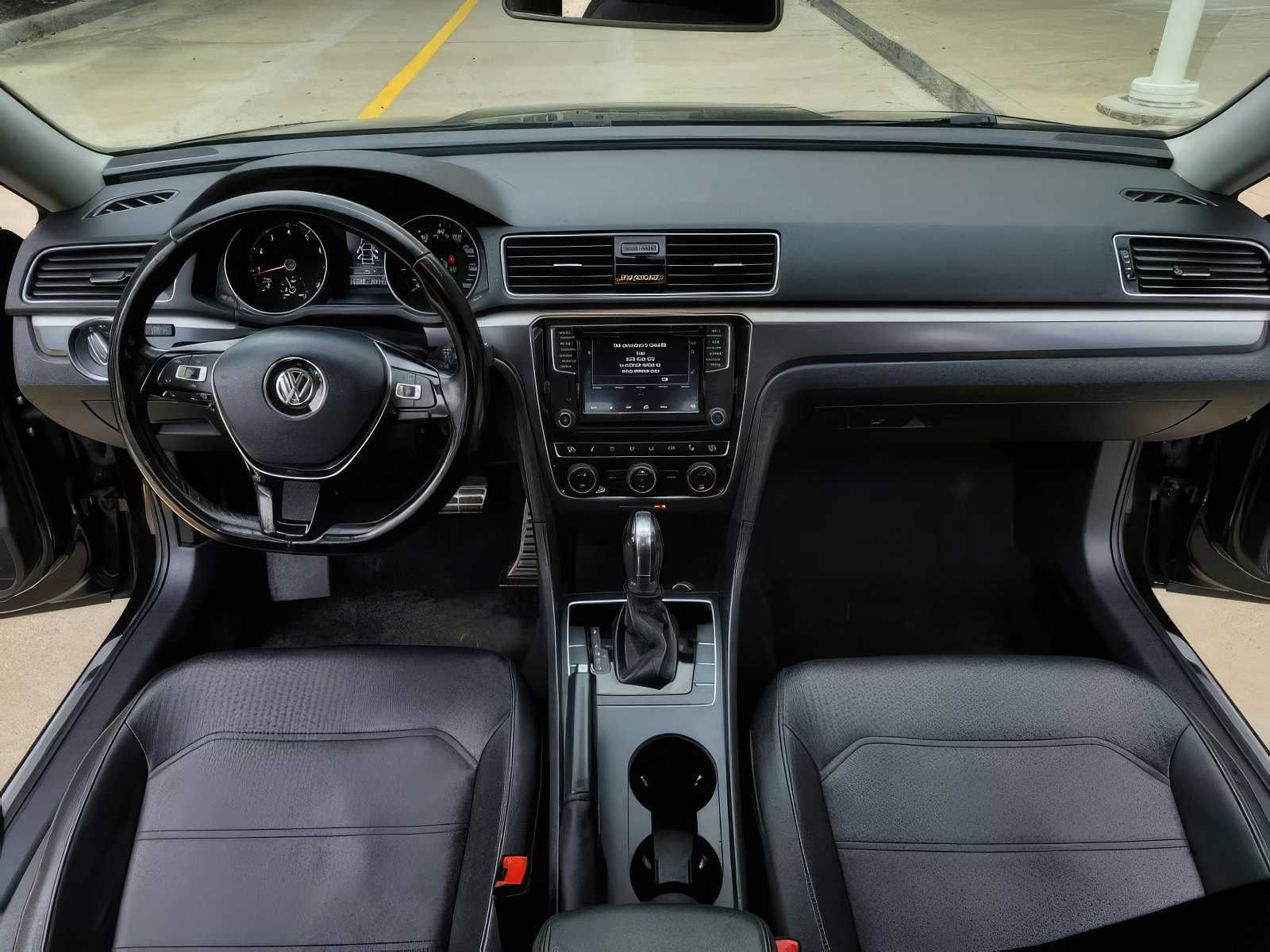 2018 Volkswagen Passat  S