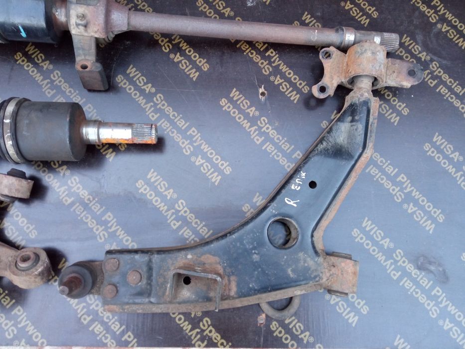 Піввісь полуось Chevrolet Epica АКПП 2.0 Шевроле Епіка привід