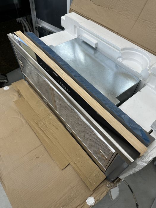 90 см/Телескопічна витяжка Siemens Li99sa683