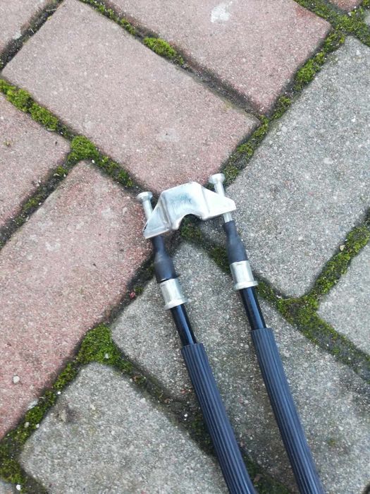 Linka hamulca ręcznego