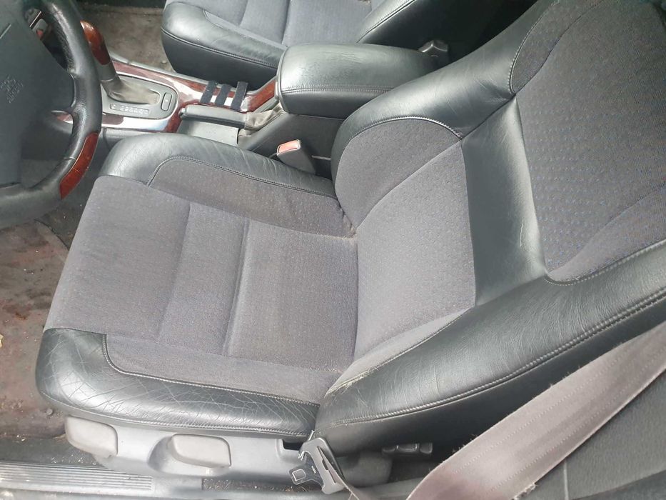 Volvo v70 2.5 TDI  automat 2000 Opłaty do końca roku