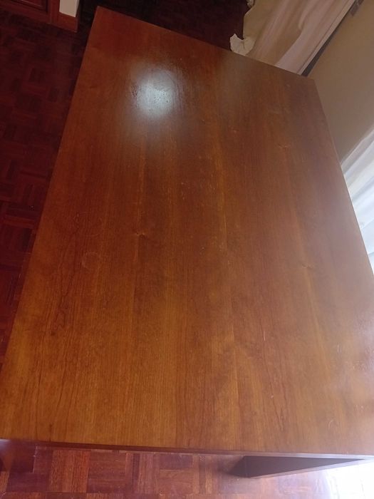 Mesa jantar cerejeira maciça com seis cadeiras 1,40/1,90x0,90