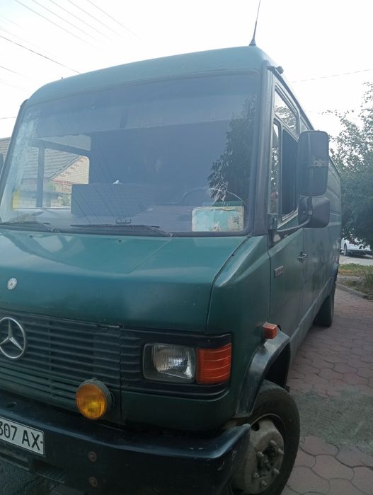 Грузоперевозки до п'яти тонн.