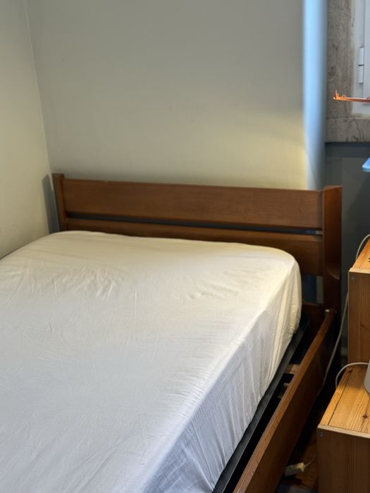 Cama solteiro Interfoma com colchão