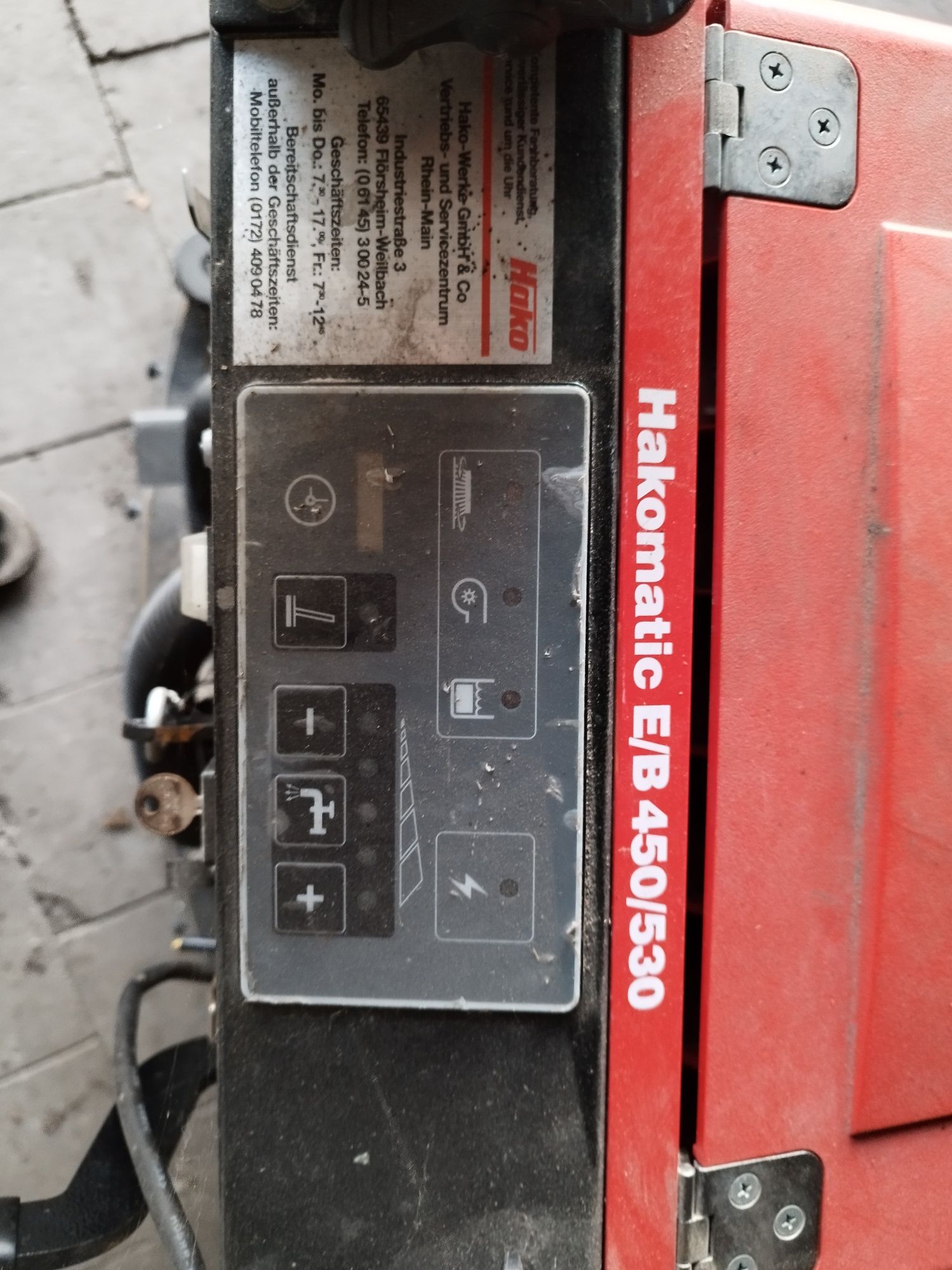 Szorowarka nilfisk Karcher Hako
