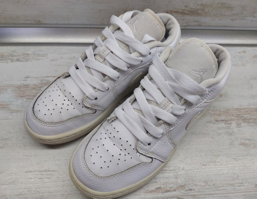Жіночі кросівки Nike AIR JORDAN 1 розмір 36 устілка 220 мм