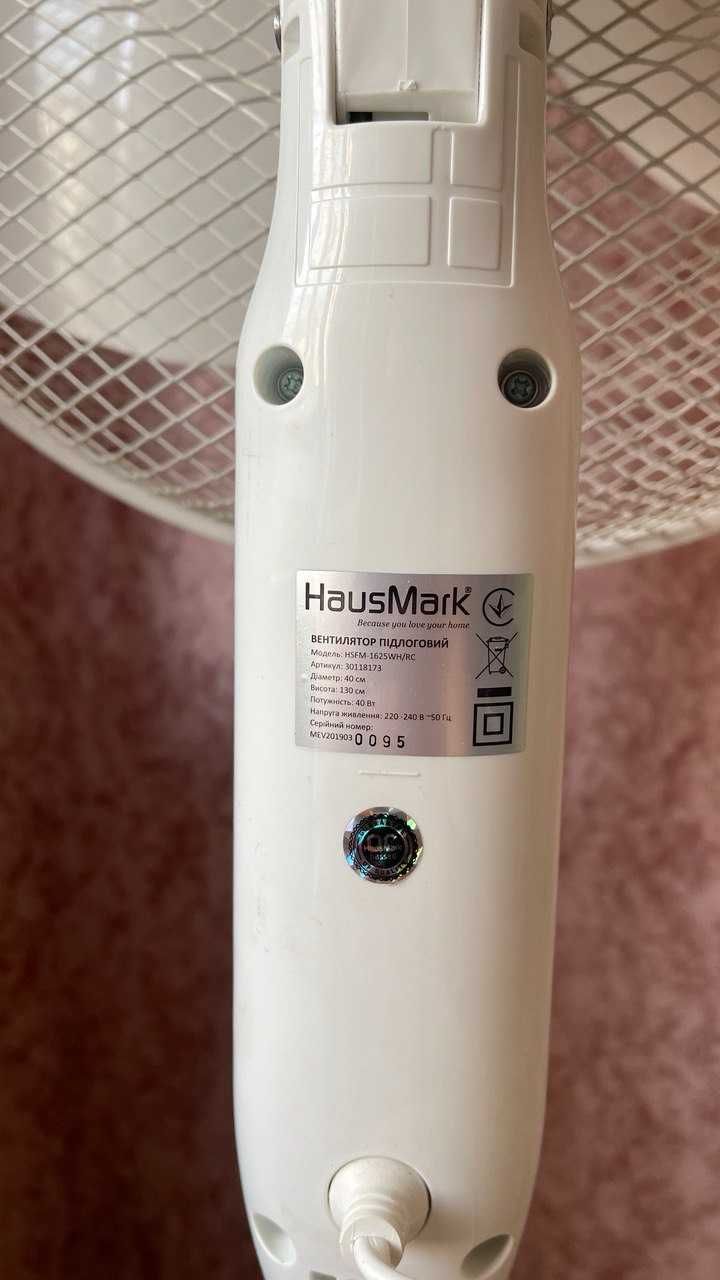 Вентилятор HausMark HSFM-1625WH/RC