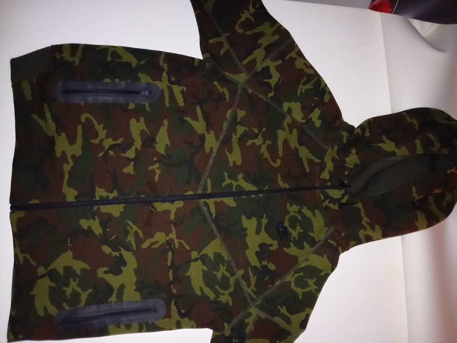 Nike tech tropa bom estado