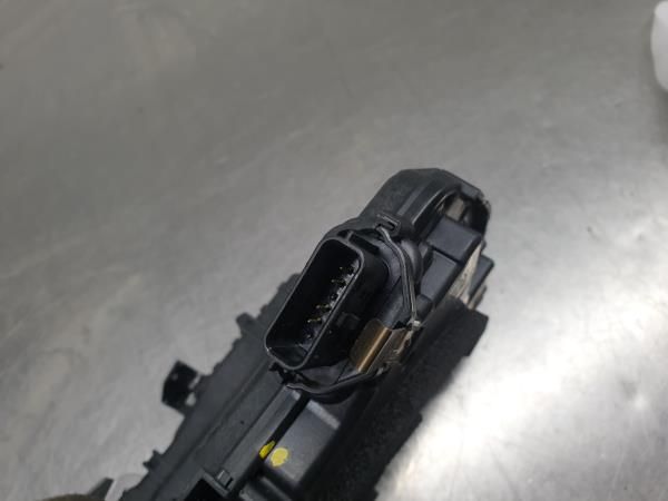 Fechadura / fecho porta trás direito RENAULT Clio V (BF_)