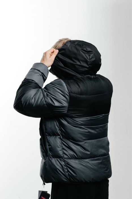 Куртка чоловіча Nike Sportswear Storm-Fit Windrunner