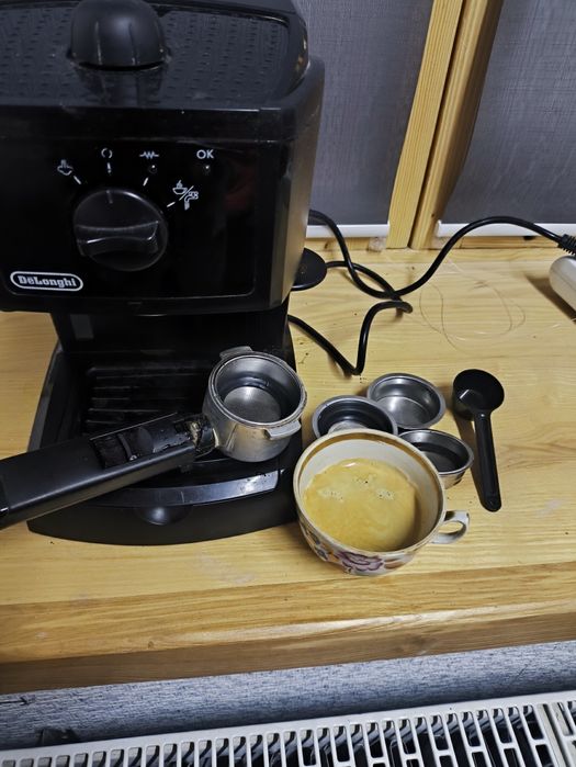 Кавоварка Delonghi ES 145