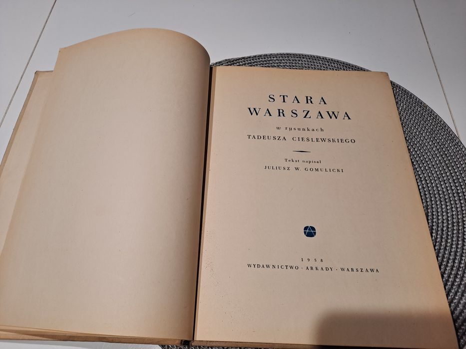 Stara Warszawa w rysunkach T.Cieślewski