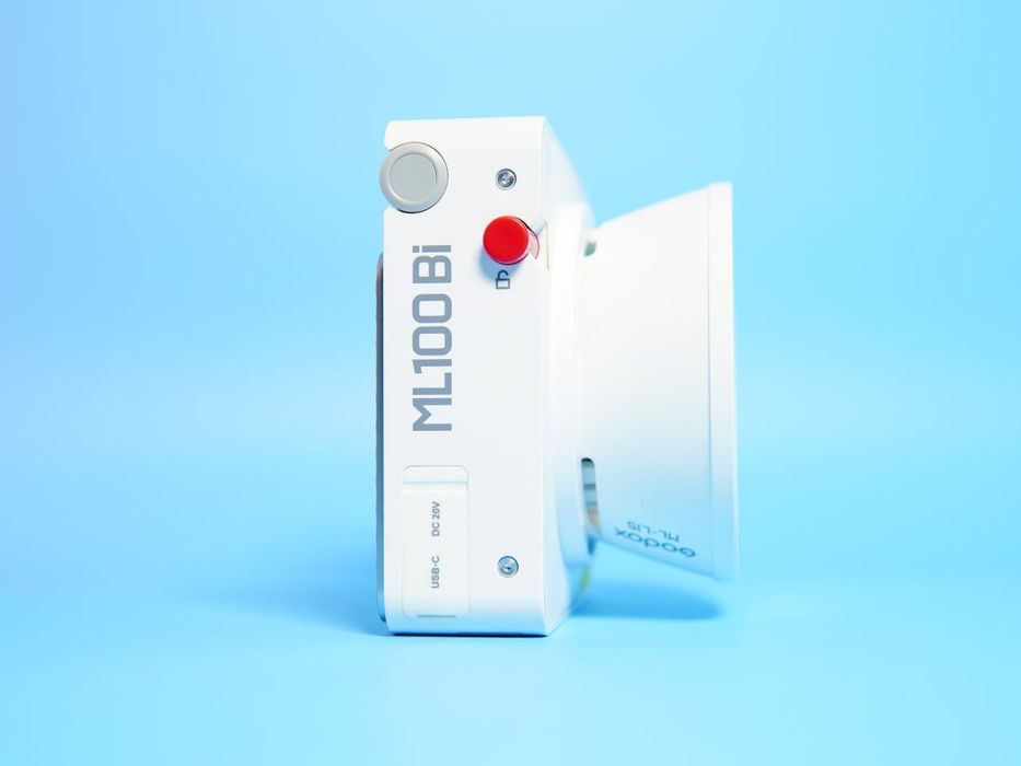 Постійне LED світло Godox ML100 Bi