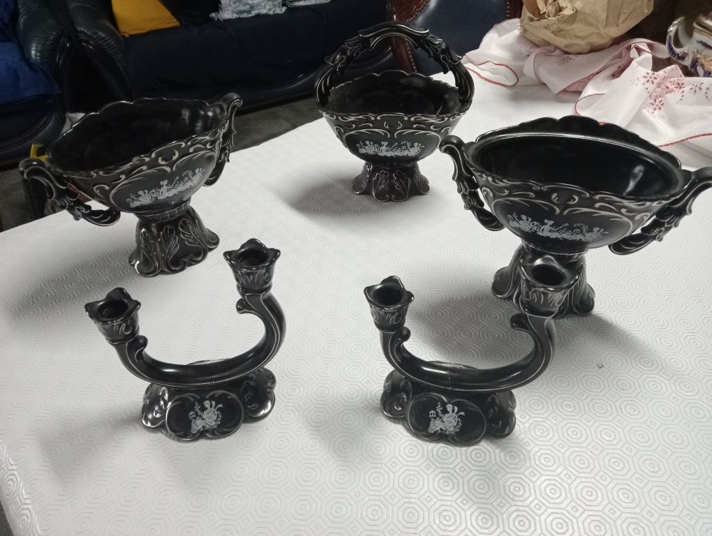 Vendo 5 peças louças portuguesa pintada á mão