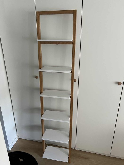 Regał z 5 półkami