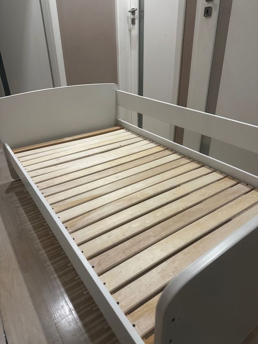 Łóżko dziecięce białe 90x160