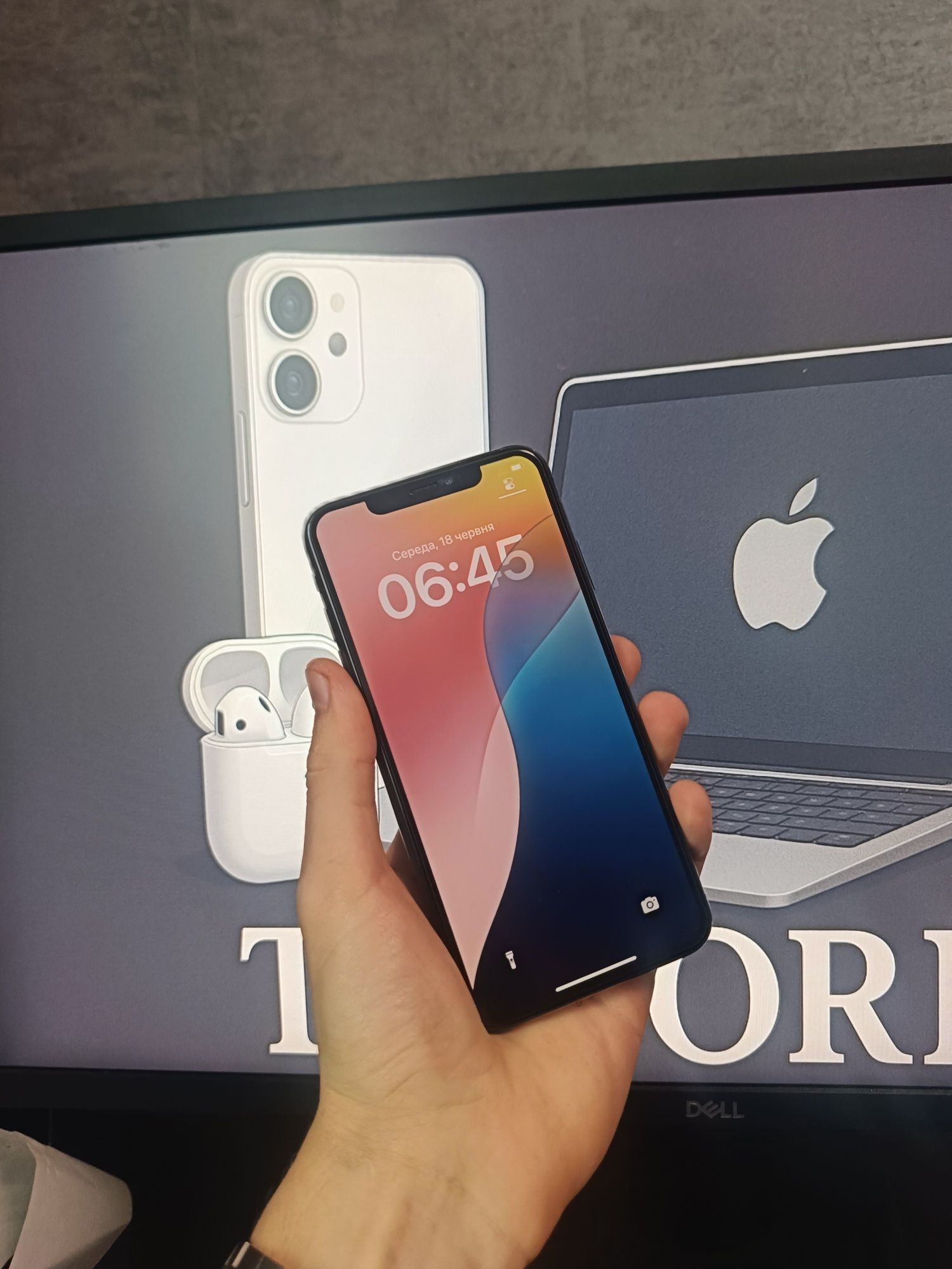 iPhone xs max 64gb neverlook