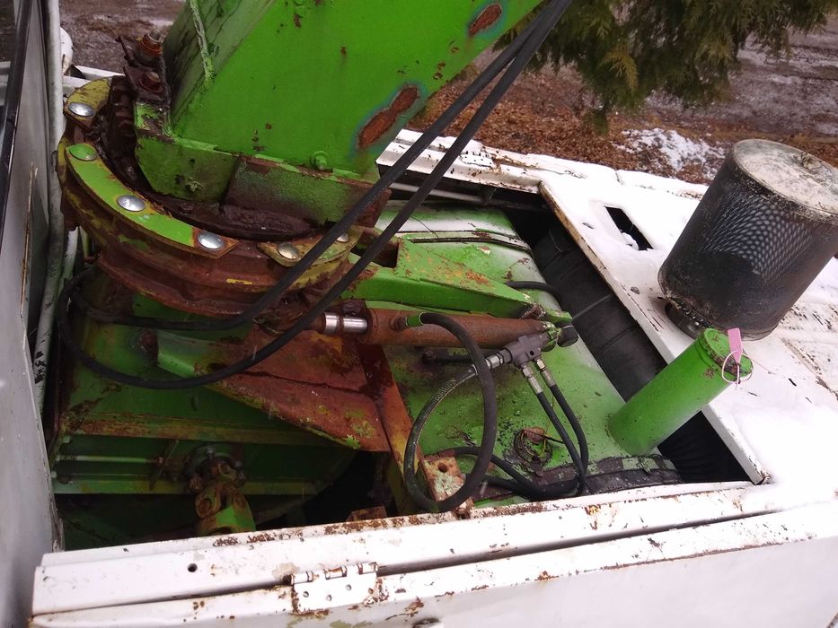 Силосний комбайн Claas Jaguar 640 (1997) + навісне