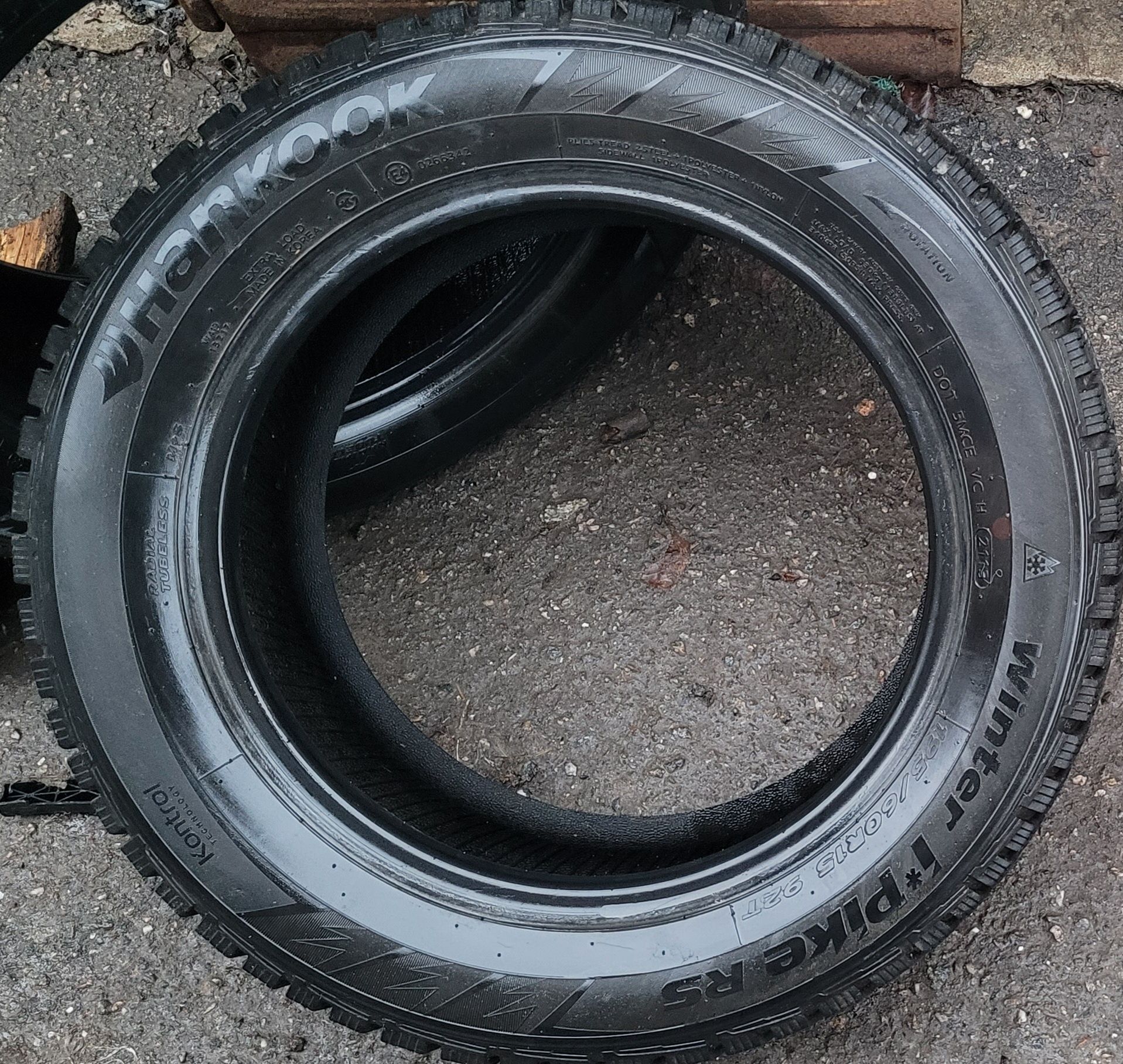 Продам резину Hankook winter i pike rs