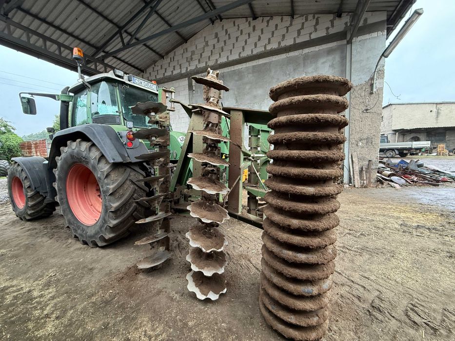 brona talerzowa amazone catros 4 metry hyraulicznie składana