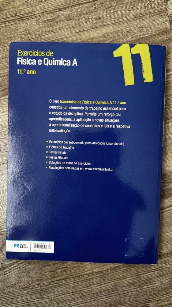 Livro de exame 11 - Física e Química A