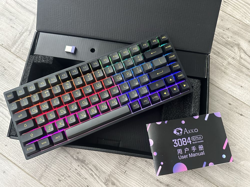 Клавиатура механическая Akko 3084B Plus Gold/Pink 84Key,CS Jelly Pink