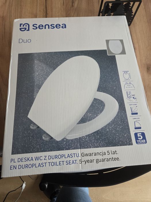 Nowa sedesowa deska