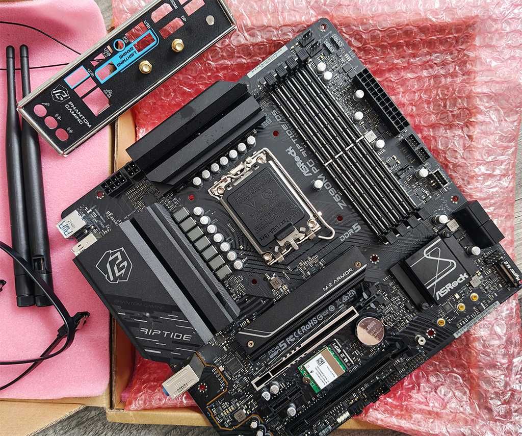 Płyta główna ASRock Z690M PG RIPTIDE / DDR5 / WiFi / Bluetooth / 100%