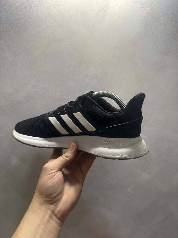 Adidas кросівки оригінал кроссовки оригинал