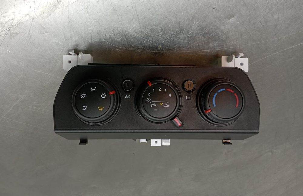 Comando chauffage / sofagem DACIA Sandero III