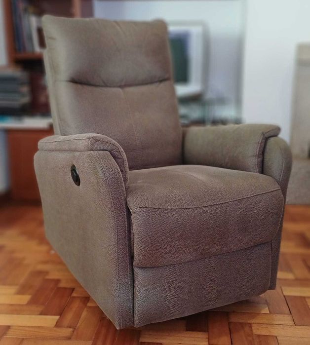 Cadeirão sala eléctrico