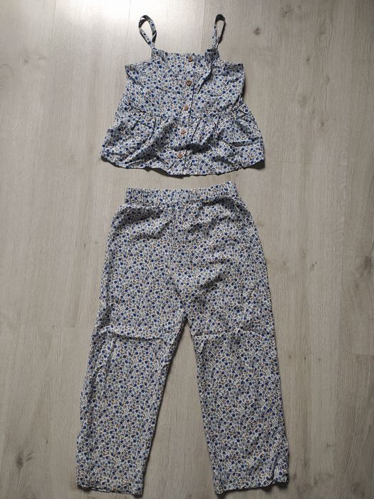 Komplet na lato / letni  w kwiatuszki 128 H&M dziewczynka