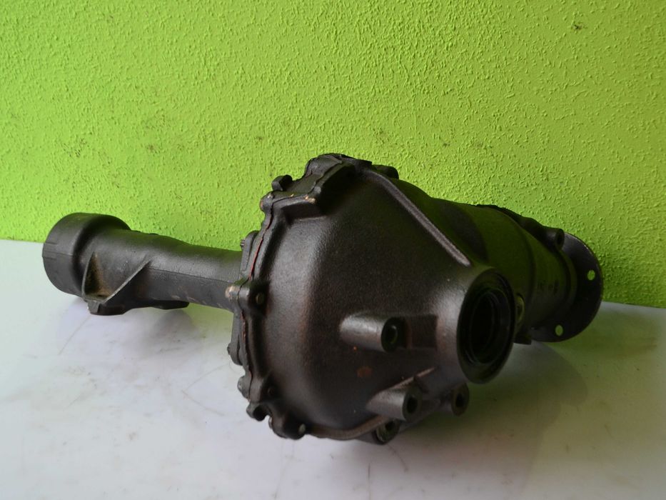 Dyferencjał Dyfer Przód TOYOTA LAND CRUISER 3.0 TD  3.909 / 43:11 /